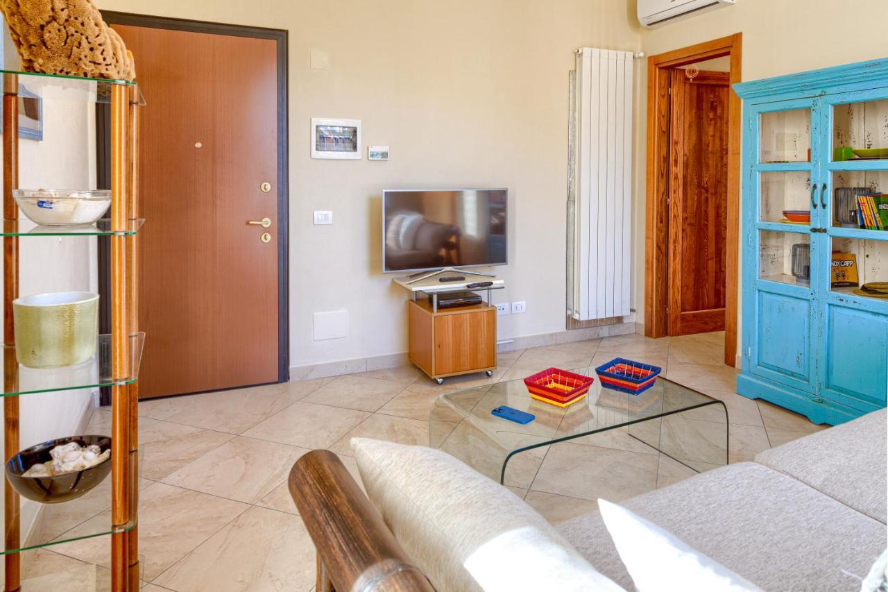 Ginevra House Apartment เลวานโต ภายนอก รูปภาพ